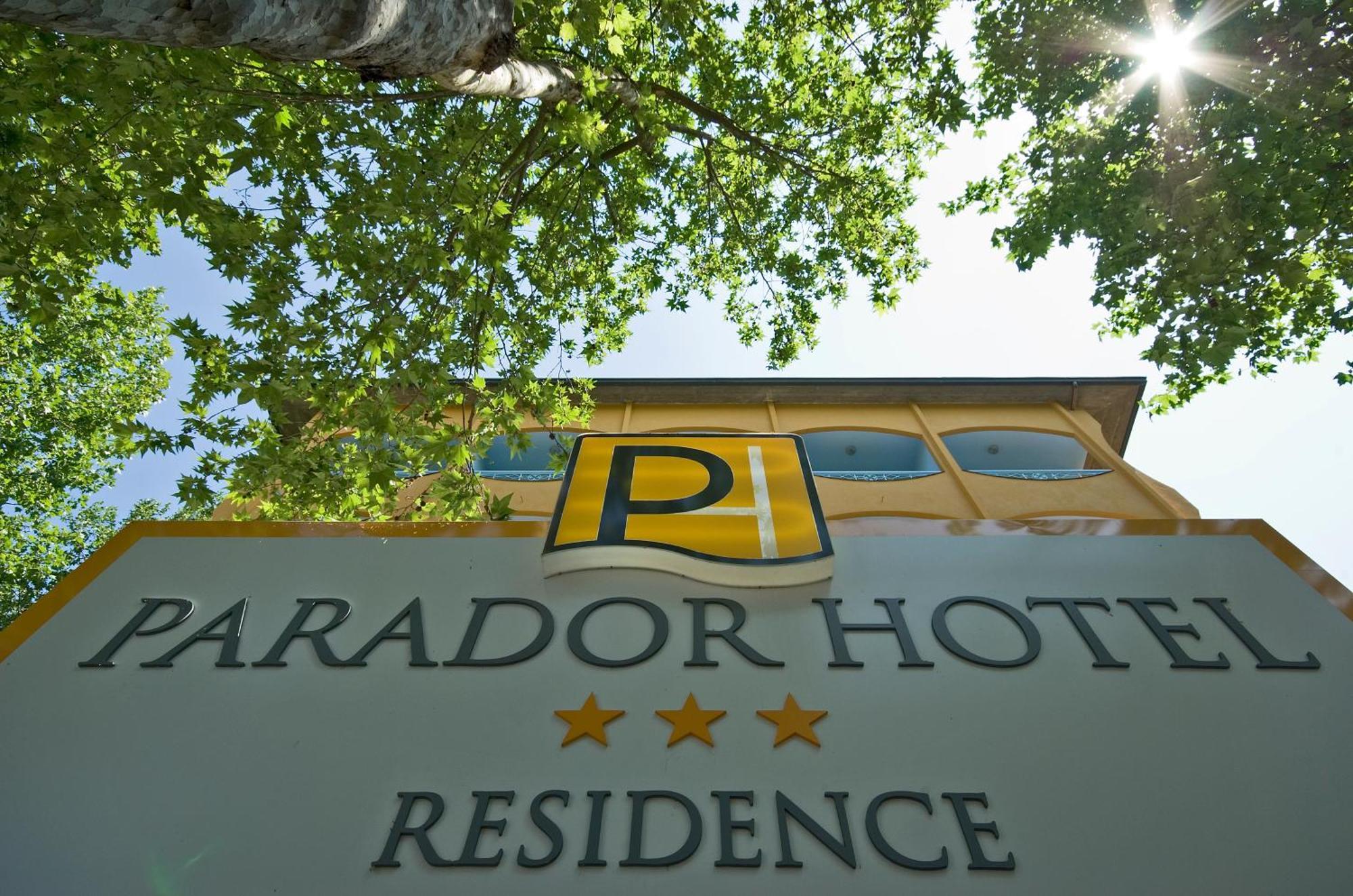 Hotel & Residence Parador تْشيزيناتيكو المظهر الخارجي الصورة